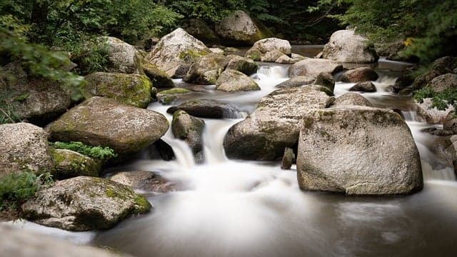 Comment Créer une Escapade Bien-Être Parfaite : Guide Pratique